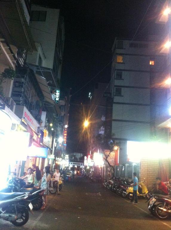 Hoai Pho Hotel Ho Chi Minh City Exterior photo